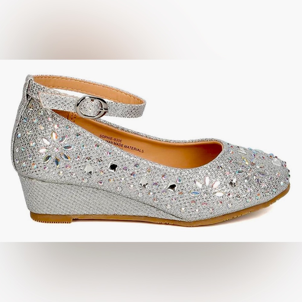 Little Angels Toddler size 10 dress shoes with sequins and wedge heel.